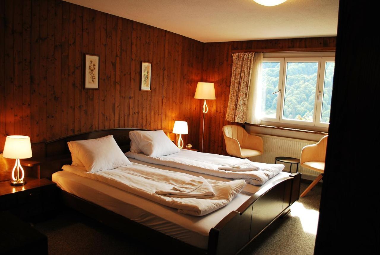 Rooms With Private Bathrooms Saas im Prattigau Exteriér fotografie